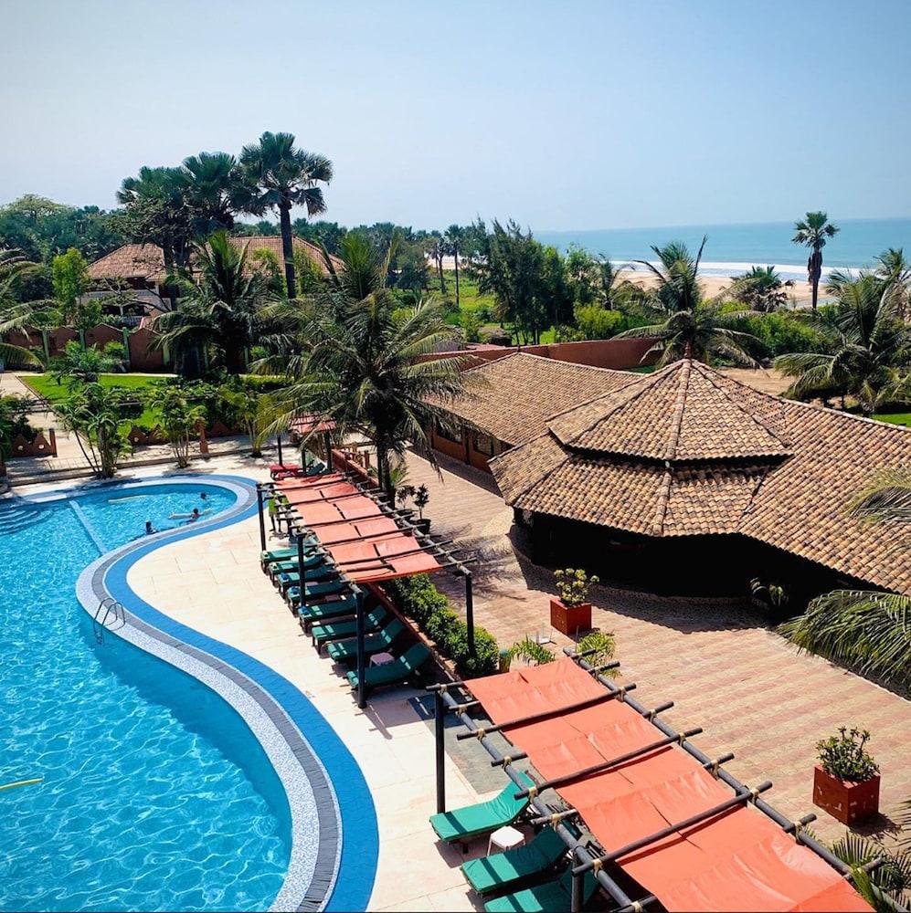 Seafront Residences Bijilo Exterior photo