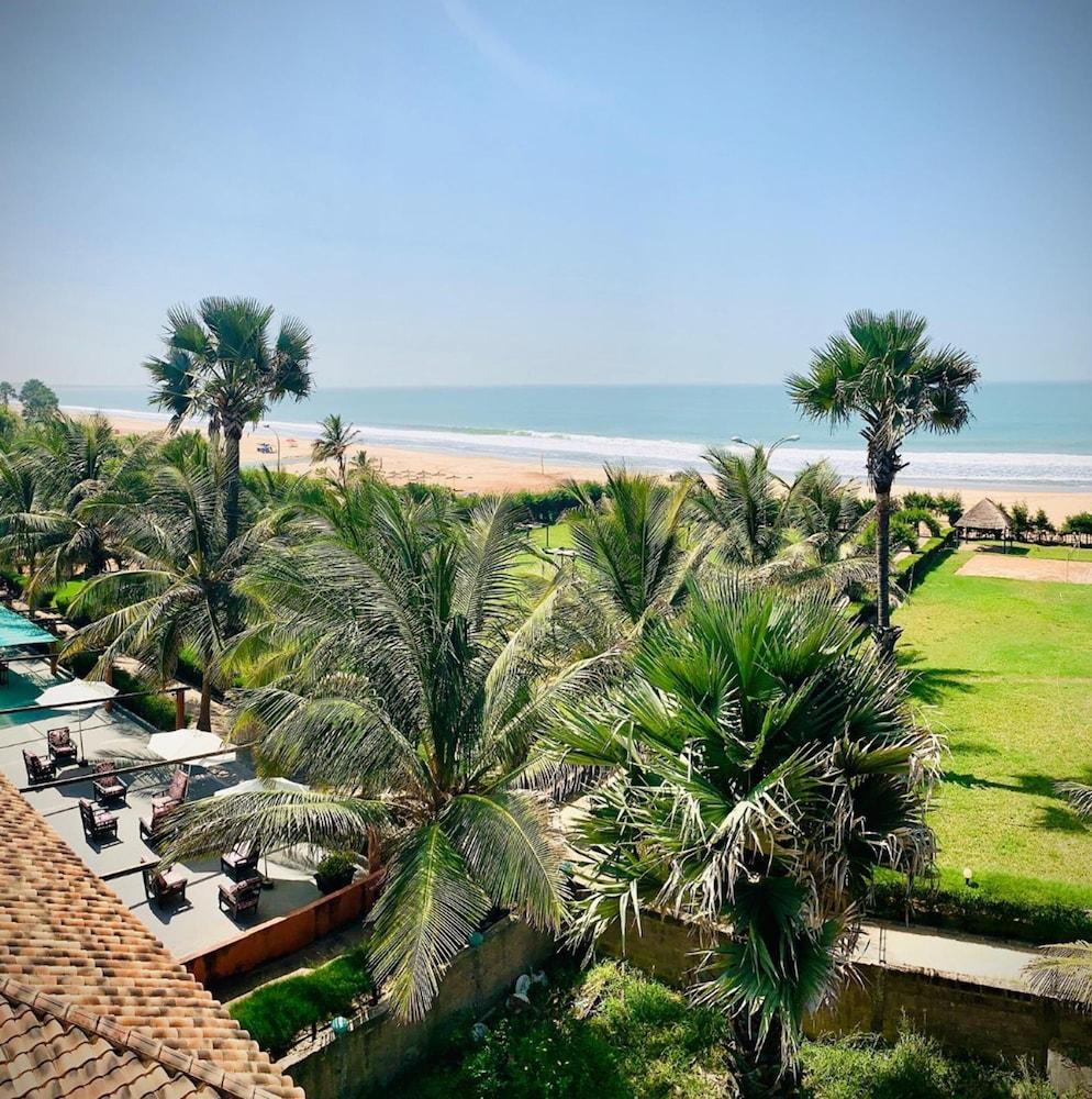 Seafront Residences Bijilo Exterior photo