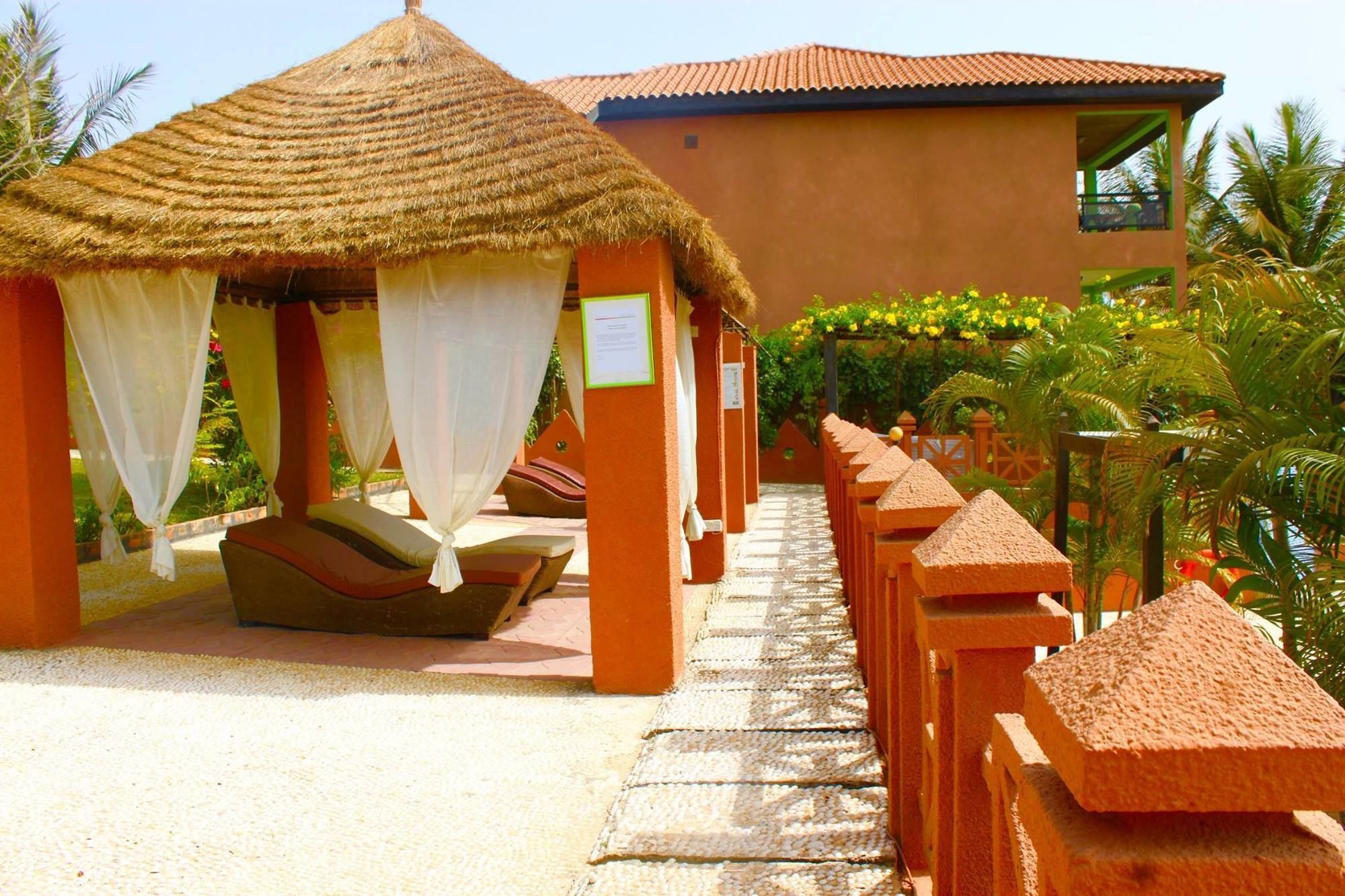 Seafront Residences Bijilo Exterior photo